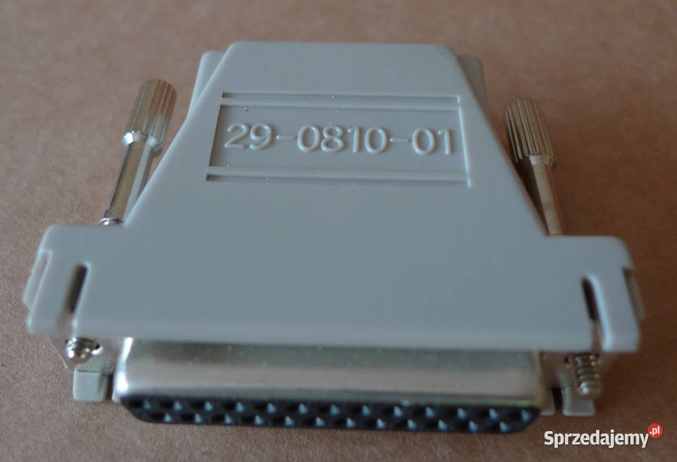 Cisco 29081001 TERMINAL CAB500DTF RJ45 to DB25