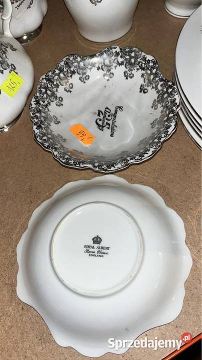 Konfiturówka muszelka Royal Albert Silver