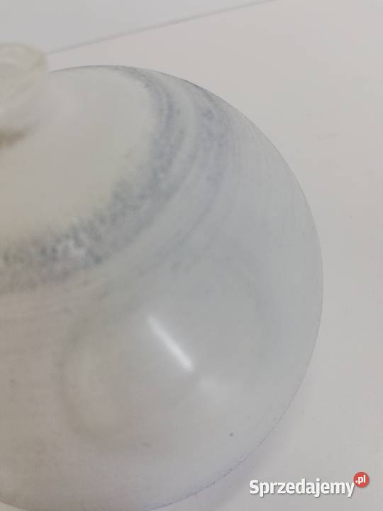 wazonik szklany ręcznie dmuchany