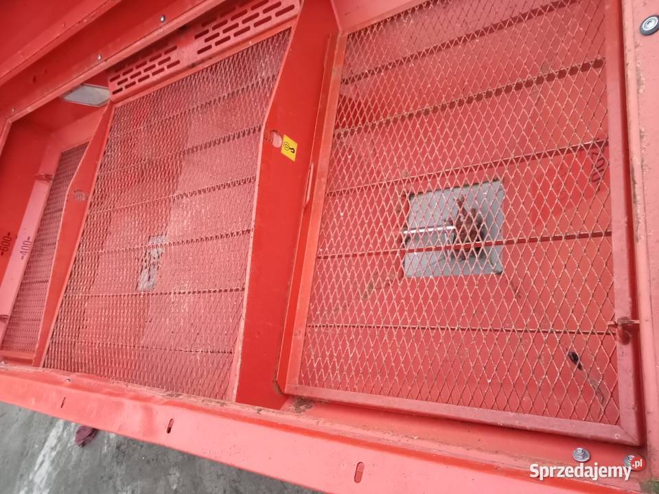 Rozsiewacz Kuhn axera 1101 Wyszki sprzedam