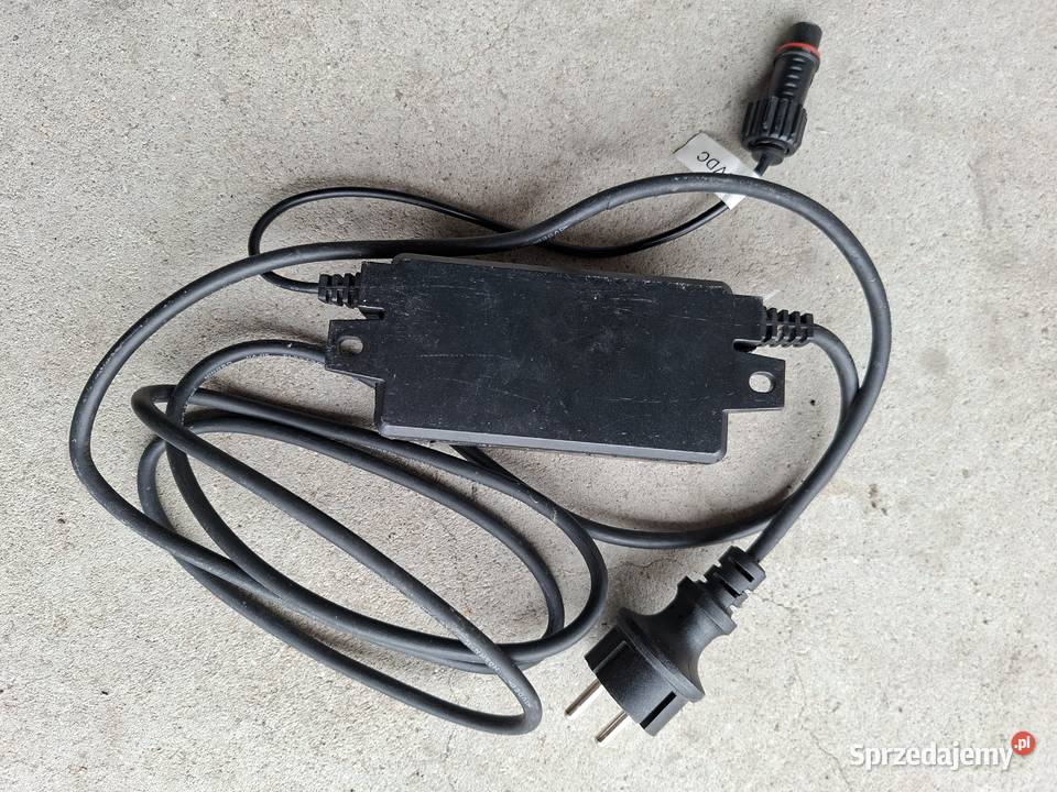 Zasilacz do stacji bazy ładowania robot koszący Giżycko