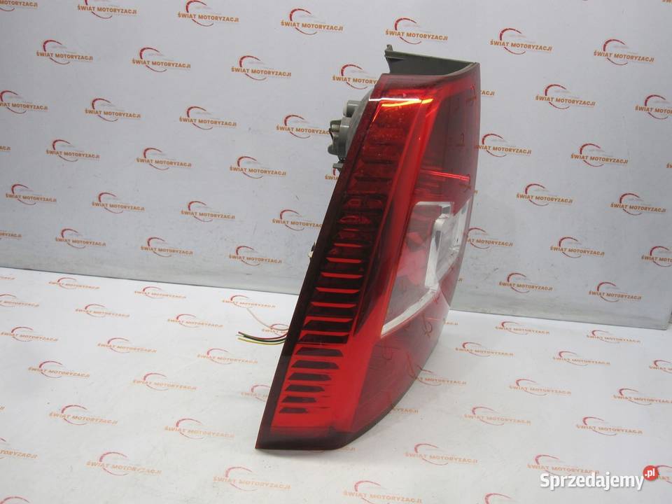 KIA SPORTAGE II LIFT 10r lampa lewa tył osobowe Kielce