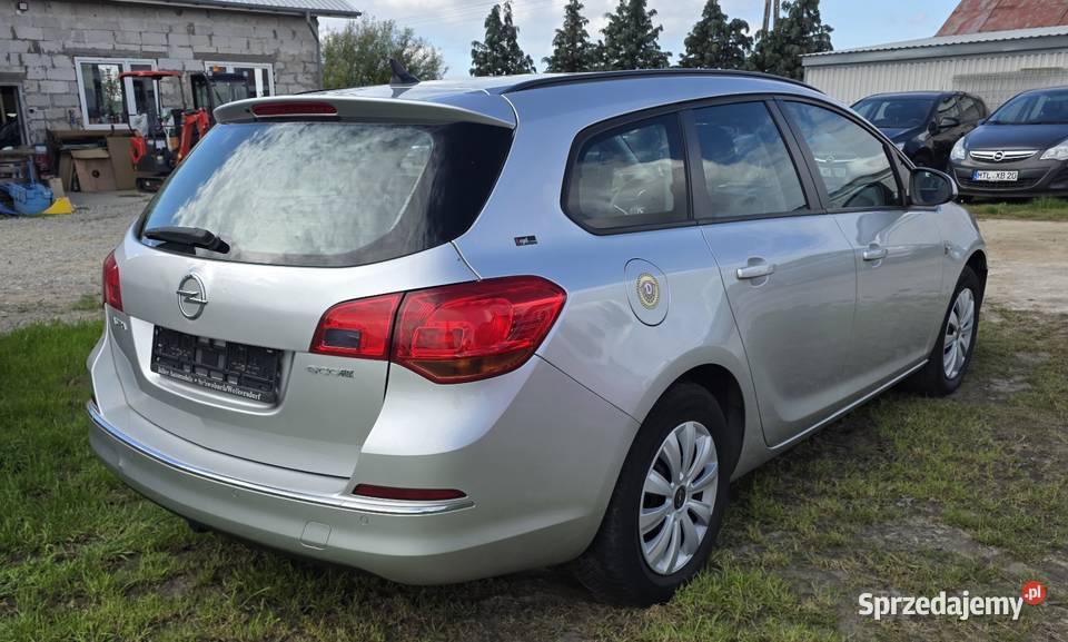 Opel Astra J 16 Cdti 2015 Klima Grzane fotele poduszka powietrzna Płock