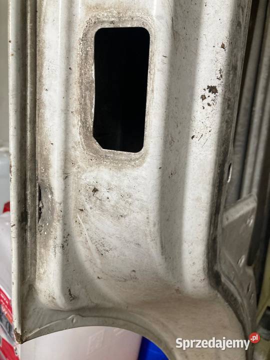 Drzwi Mercedes Atego I Prawa Strona bez korozji Poznań sprzedam