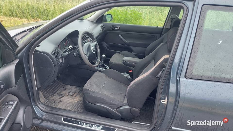 Golf IV 16