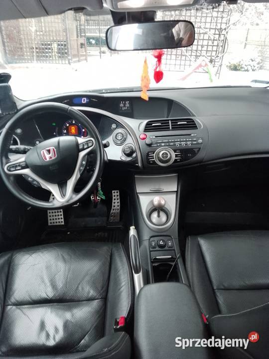 Honda Civic VIII genraci panorama dach nawigacja Zduńska Wola