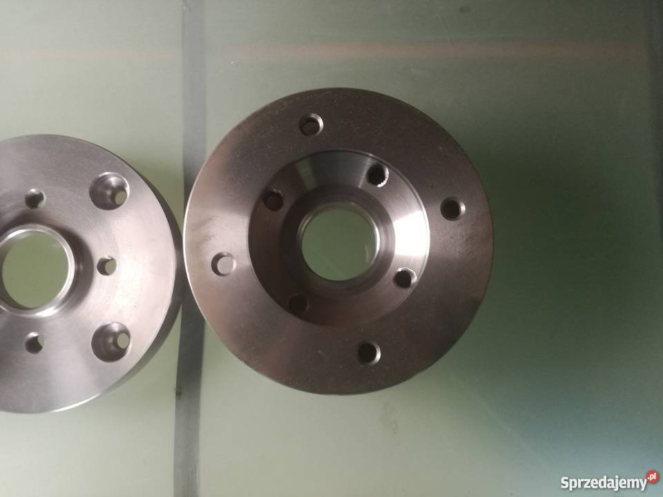 DYSTANSE ZMIENIAJĄCY ROZSTAW ŚRUB 5x112 na 5x100 Kartuzy sprzedam