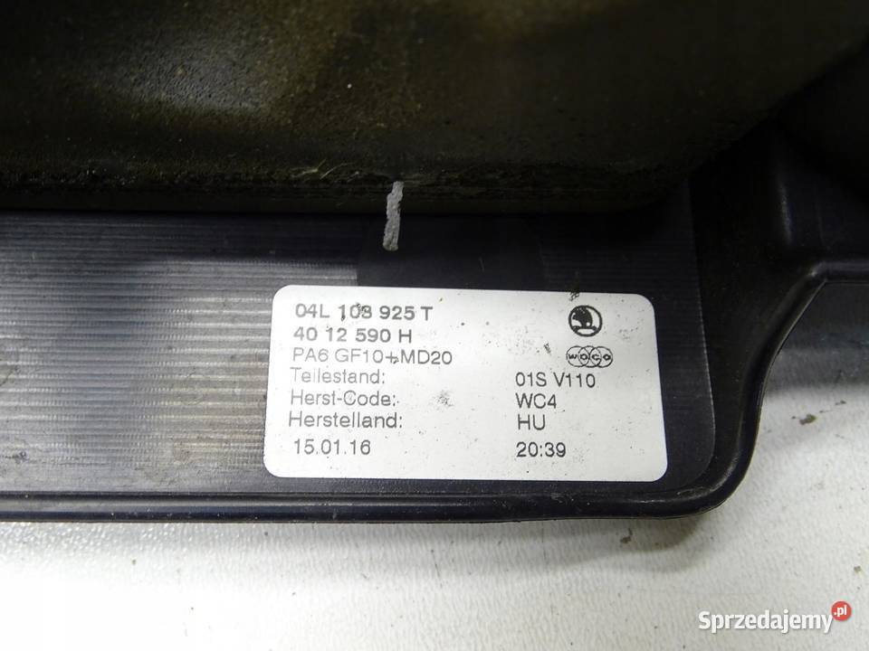 OSŁONA POKRYWA SILNIKA GÓRNA SKODA OCTAVIA III
