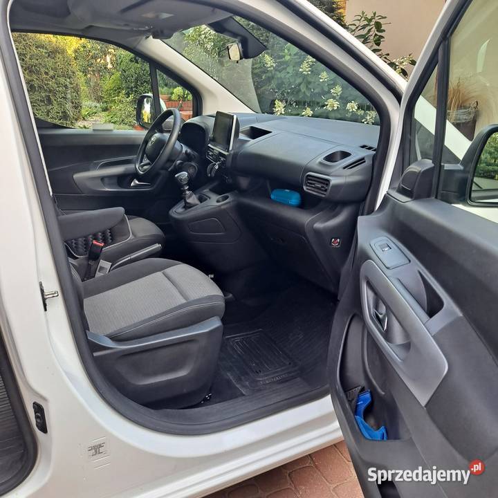Toyota Proace City Verso LONG 15 D4D 130 Salon 1 Niewodnica Korycka