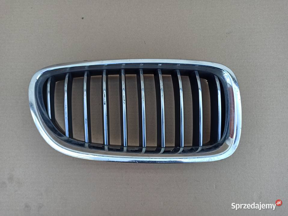 BMW 5 F10 F11 LCI LIFT NERKA PRAWA GRILL 7412324 Trzciel