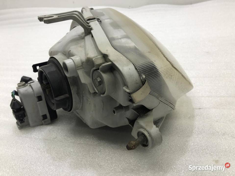 HALOLGEN LAMPA PRAWY PRZÓD MAZDA 323F wielkopolskie