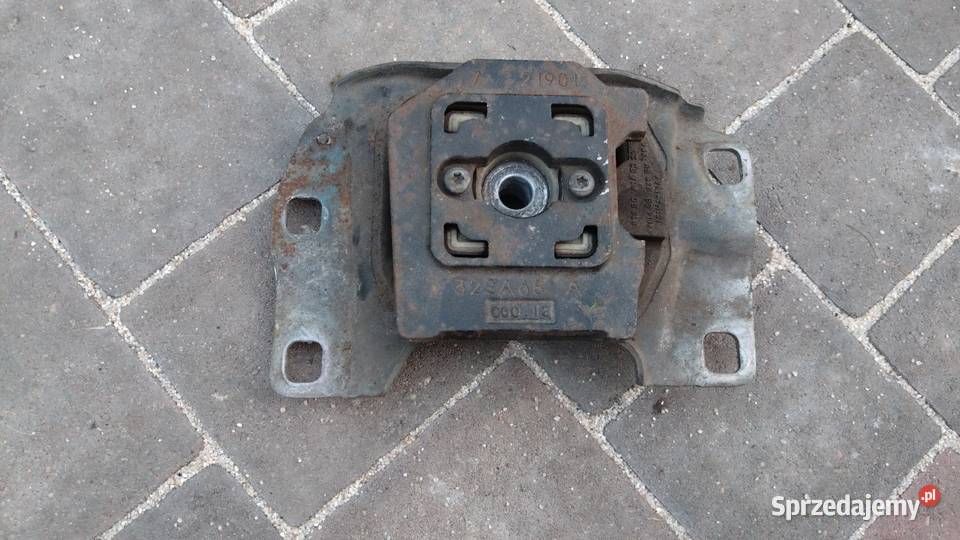 Poduszka skrzyni biegów manual Focus mk3 16 tdci Układ napędowy Konin