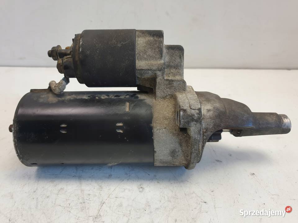 Audi A4 B6 25 TDI V6 ROZRUSZNIK bosch 0001109021 Części samochodowe