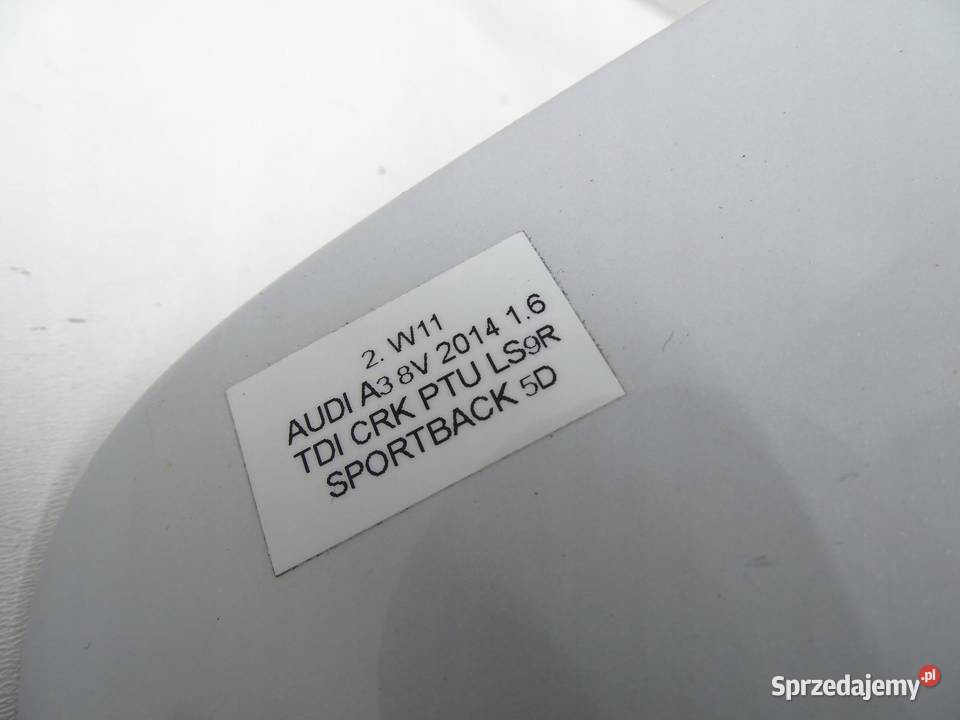 KLAPKA WLEWU PALIWA KOREK SIŁOWNIK AUDI A3 8V sprzedam