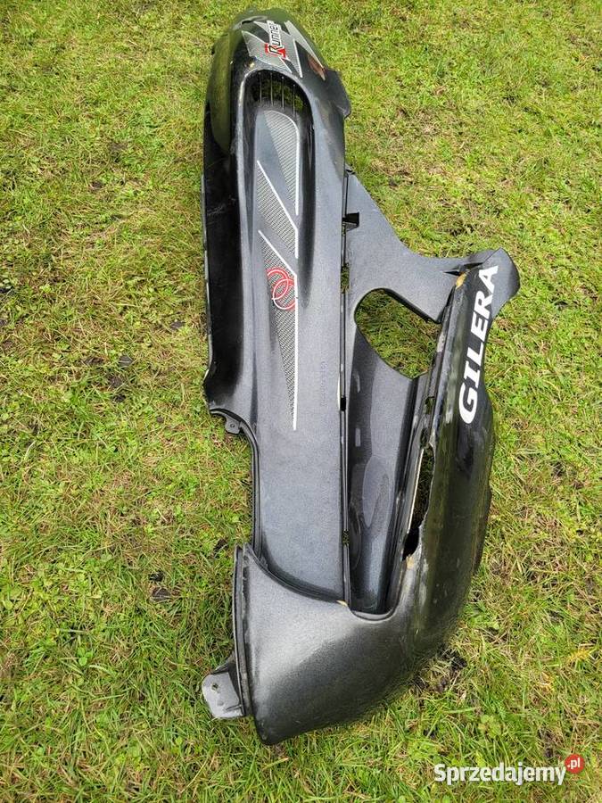 GILERA RUNNER bok boczek plug podloga owiewka Piła