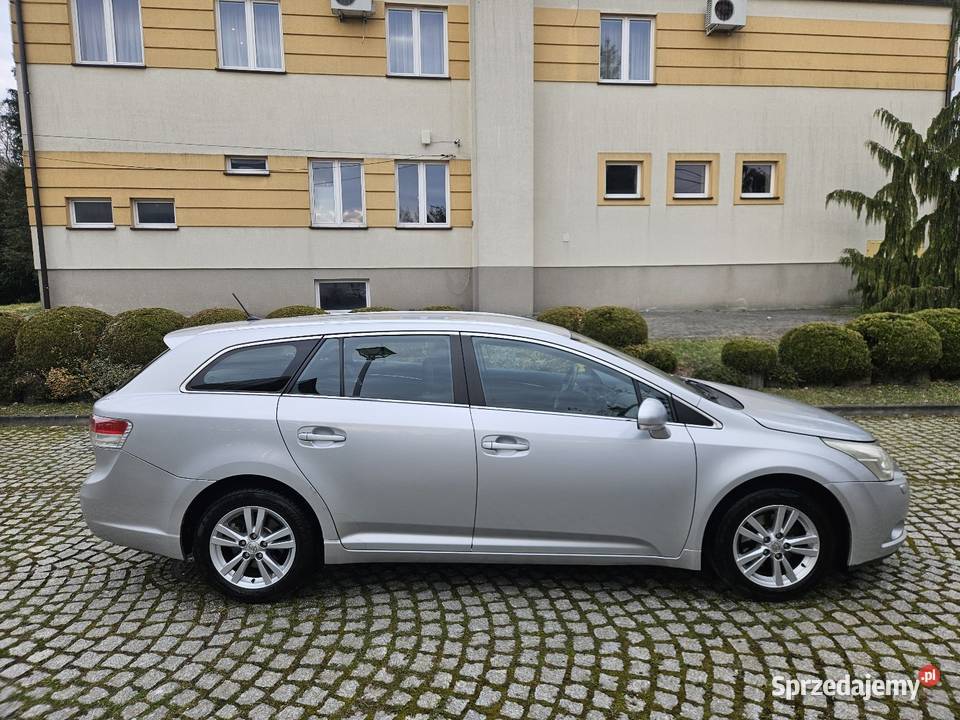 Toyota Avensis 2009r 20D 126 Salon Polska małopolskie