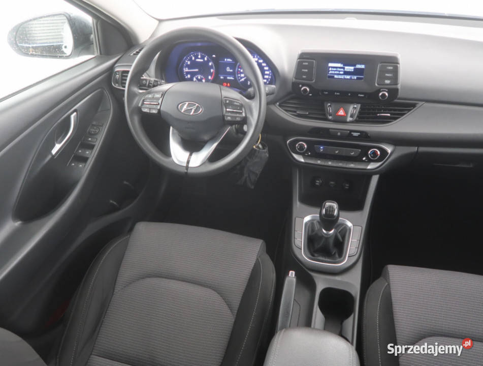 Hyundai i30 15 DPI isofix Bielany Wrocławskie sprzedam
