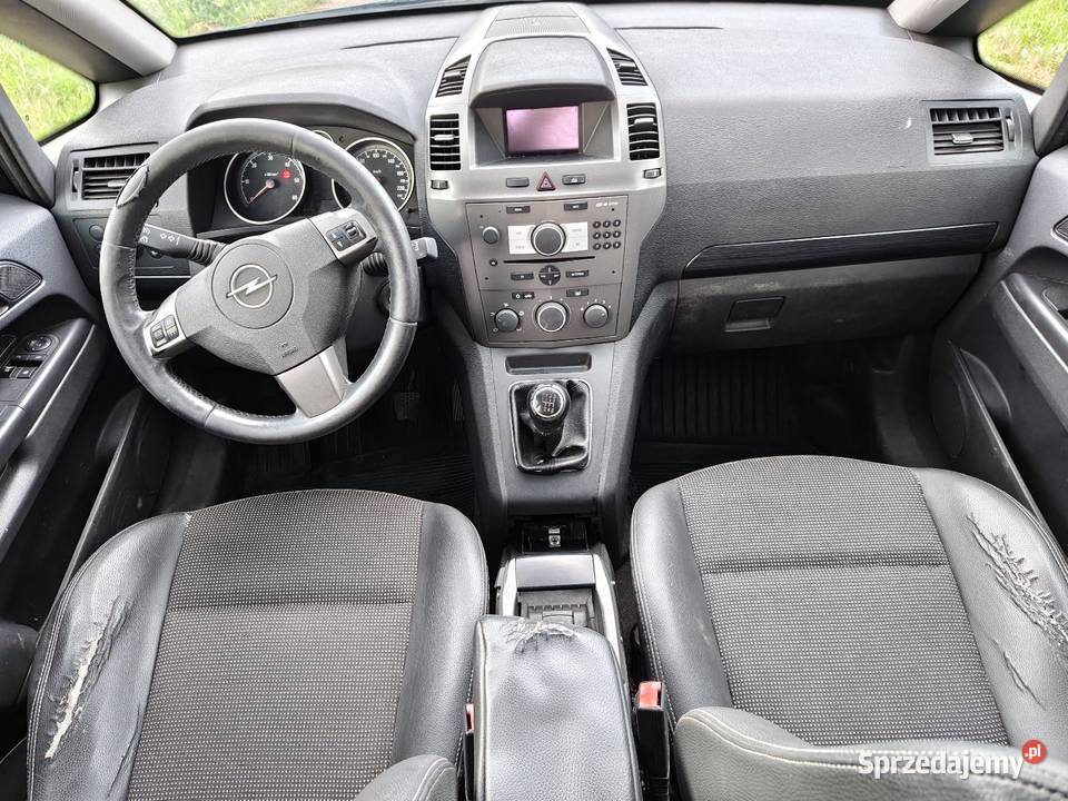 Opel Zafira B 19 CDti 150 2006r Panorama nawigacja Bogoria