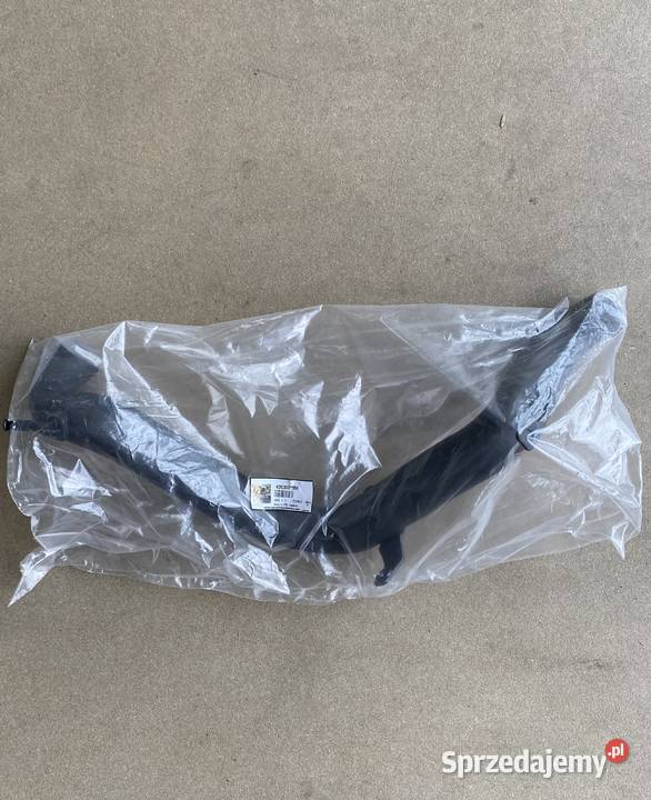 Rura układu chłodzenia silnika Massey Ferguson