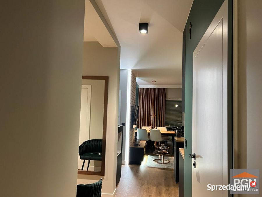 Mieszkanie sprzedam Pogorzelica 8092m2 3pokojowe