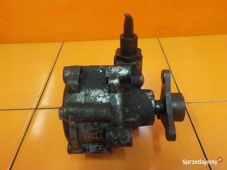 TRAFIC VIVARO PRIMASTAR 20 DCI 13r 114 pompa Suków