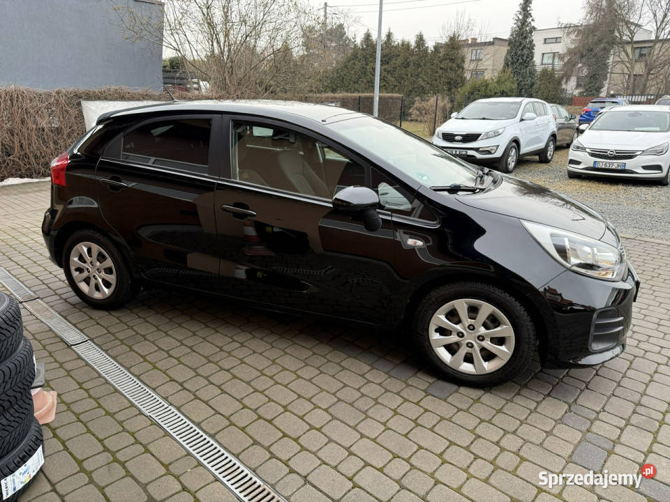Kia Rio 12 69 Klimatyzacja Serwis 1Właściciel bluetooth Orzech