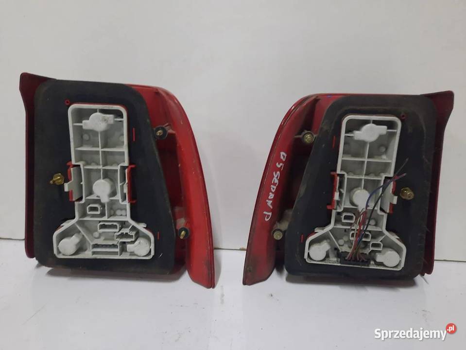 304G PASSAT B5 SEDAN 9600 LAMPA PRAWA TYLNA osobowe Włoszczowa
