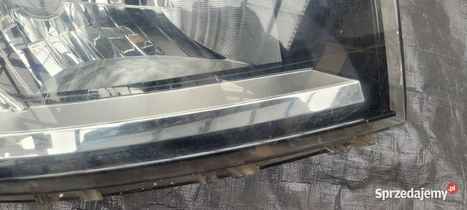 LAMPA PRAWA REFLEKTOR PRAWY RENAULT TRAFIC 3 III lampy przednie Motoryzacja Ruda Śląska