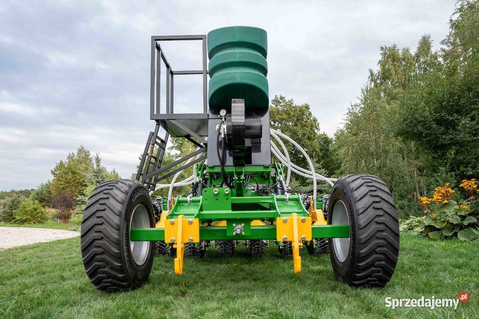 Agregat Strip Till 45 m uprawa pasowa producenta mazowieckie Gostynin