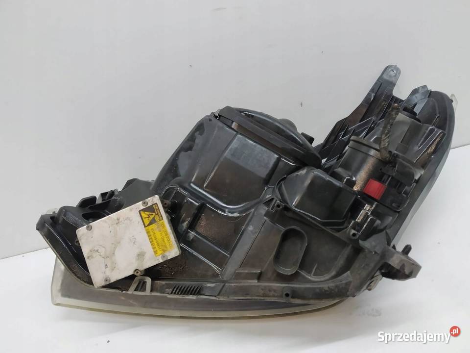 LAMPA PRZÓD PRAWA XENON EUROPA Opel Astra III