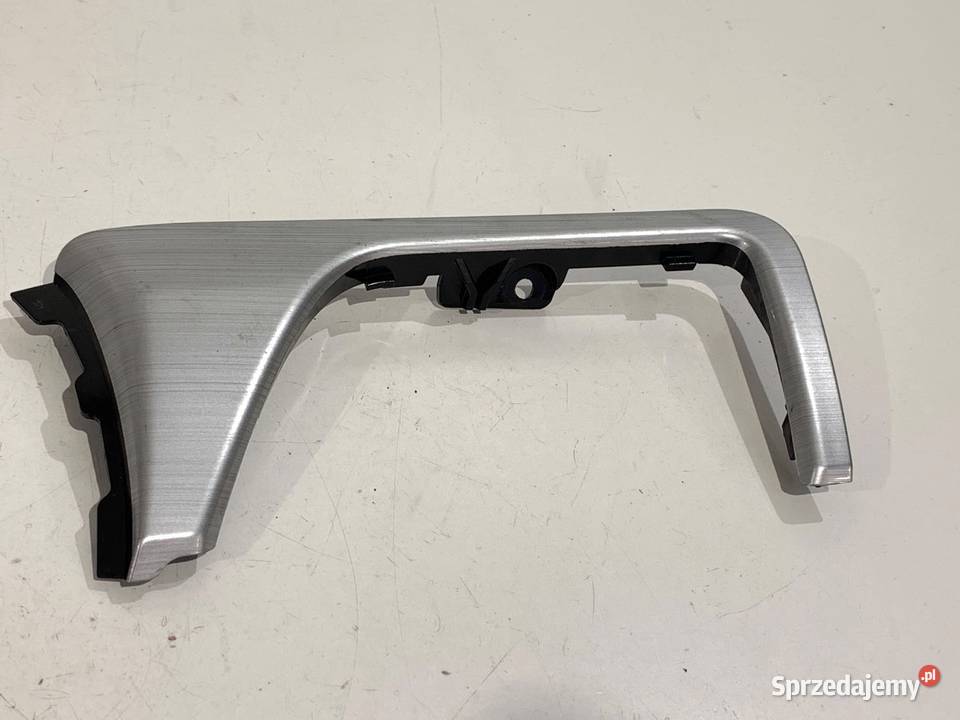 LISTWY DEKOR SKODA RAPID 5JB858134B Hatchback