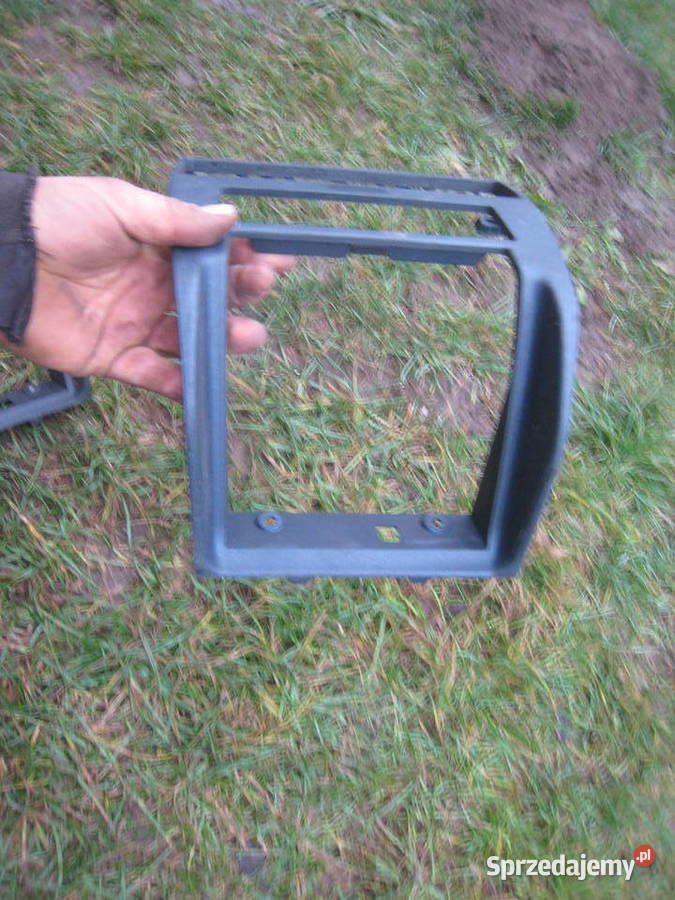 Ramka konsoli centralnej kokpitu Audi A3 8L 96 Kraków sprzedam