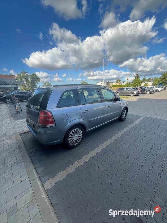 Sprzedam Opel Zafira nieuszkodzony pomorskie Malbork