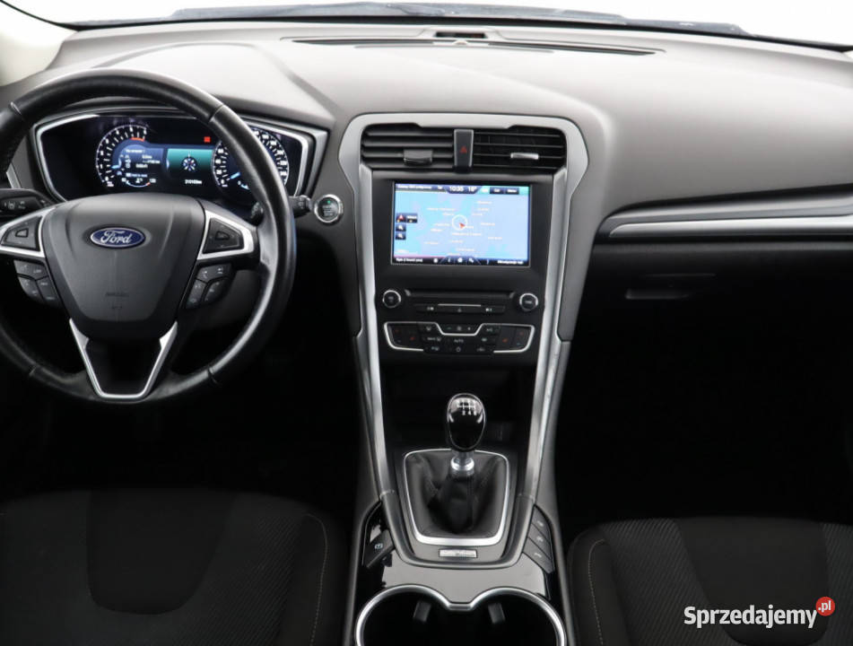 Ford Mondeo 20 TDCI asystent pasa ruchu dolnośląskie Bielany Wrocławskie