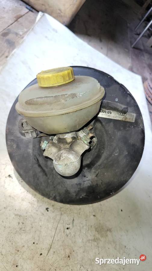 Serwo hamulcowe Audi A4 B5 8A0612105C