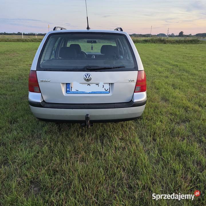 Volkswagen Golf 4 19tdi poduszka powietrzna Samochody osobowe sprzedam