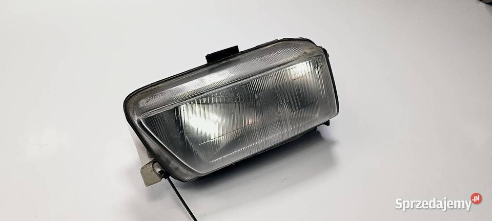 LAMPA PRAWA PRZÓD OPEL ASTRA F Lipno