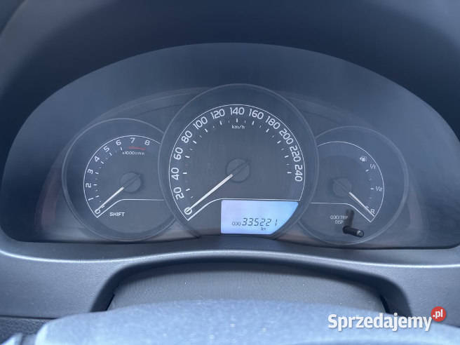 TOYOTA AURIS 2018 159800 ccm 132 Warszawa