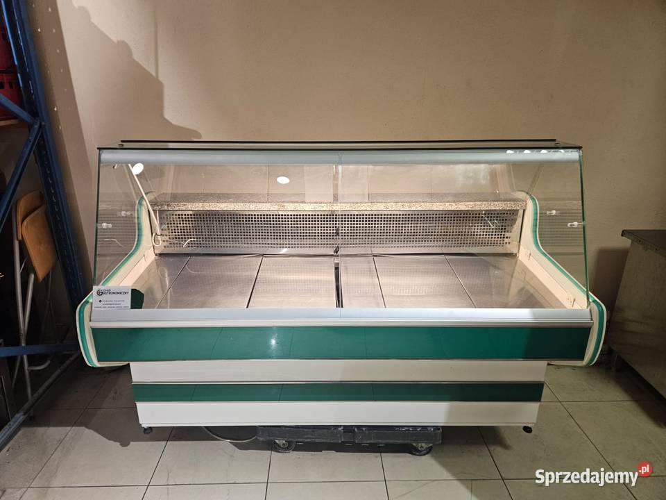 Lada chłodnicza Bochnia WCh1 prosta szyba