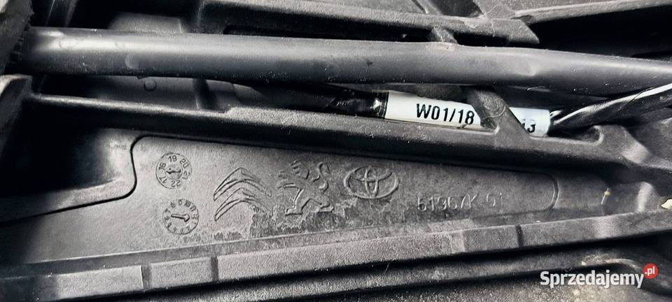 LUSTERKO PRAWE TOYOTA PROACE II MANUALNE Lipno