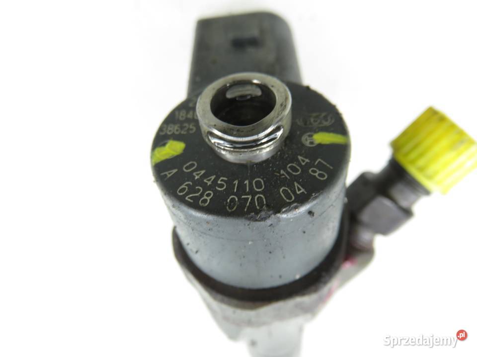 WTRYSKIWACZ MERCEDES W220 400 CDI 0445110104