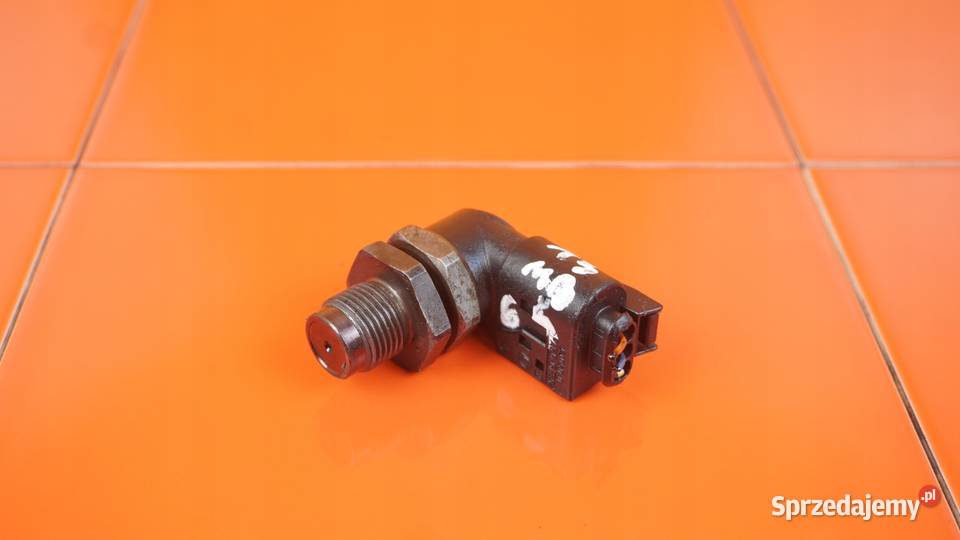 BMW E60 30 D 07r 272 306D4 czujnik zawor mazowieckie Suków