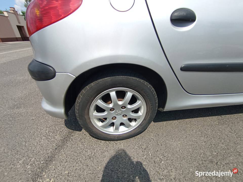 Peugeot 206 srebrny 1124cm3 Bytom