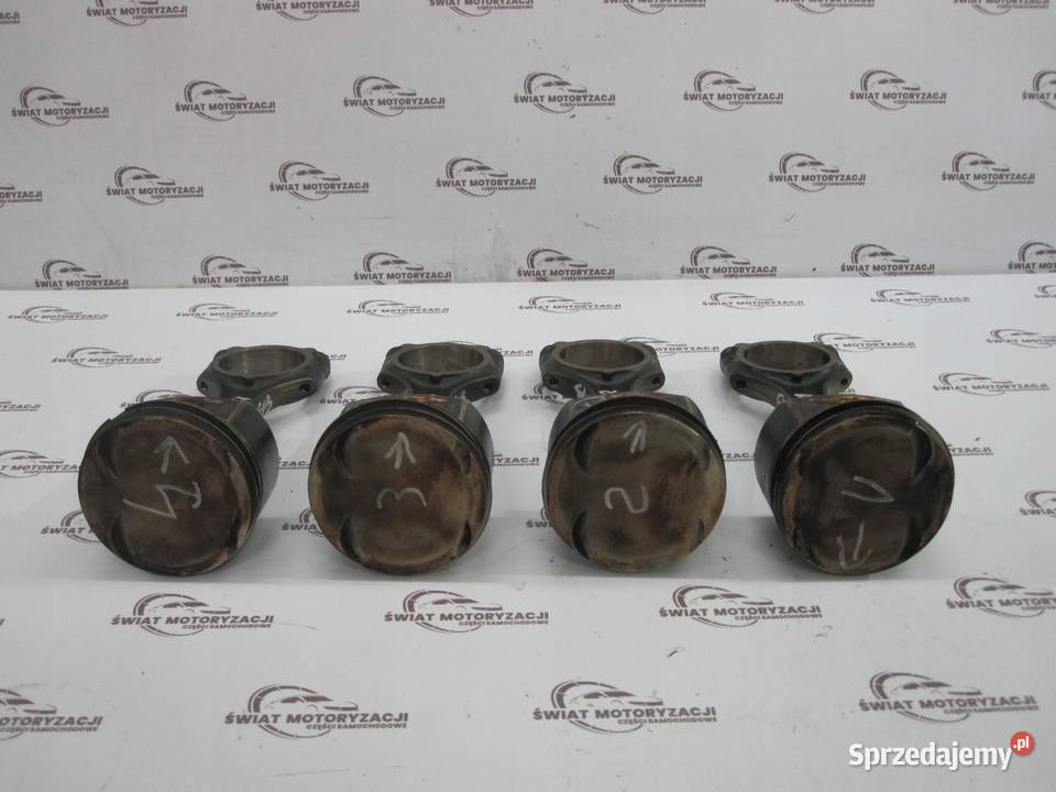 MERCEDES W203 18 B 07r tłok korbowód