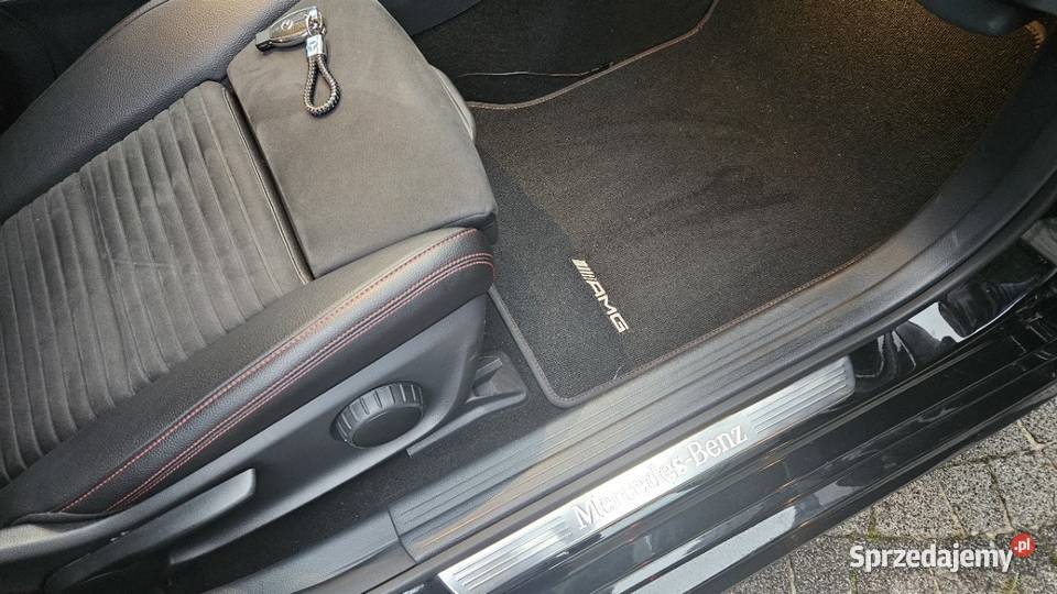 Mercedes CLA 200 Shooting Brake Pakiet AMG salon