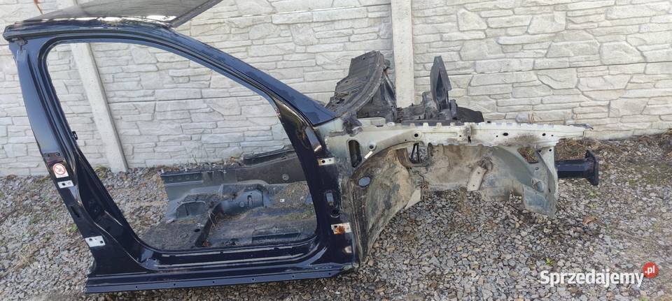 Audi A4 B7 ćwiartka przód prawa podłużnica próg Ostrowiec Świętokrzyski