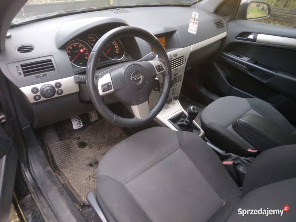 Opel Astrę H lift 14 16V benzyna LPG wielkopolskie