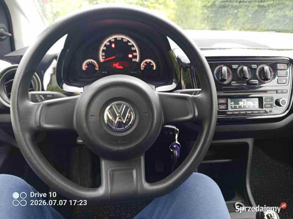 Sprzedam WV UP 2014 opłatach do rejestracji czujnik deszczu up! wielkopolskie Poznań