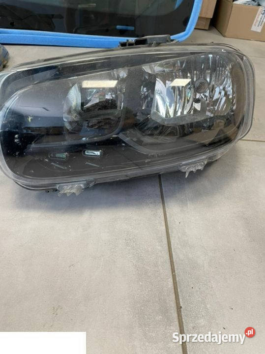 Citroen berlingo IV reflektor lewy przód osobowe Kozubszczyzna
