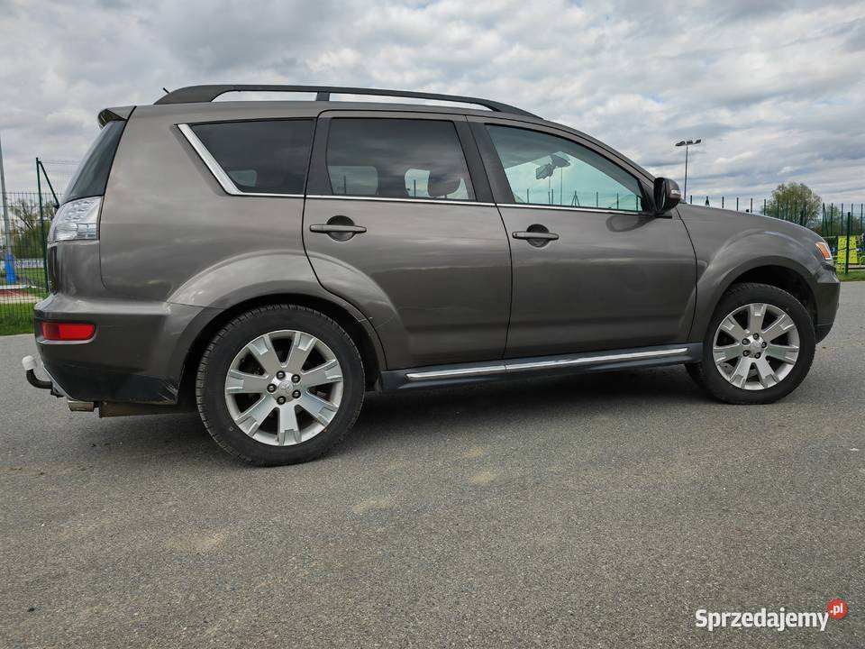 Mitsubishi Outlander II 24 LPG 4x4 polski salon Głubczyce